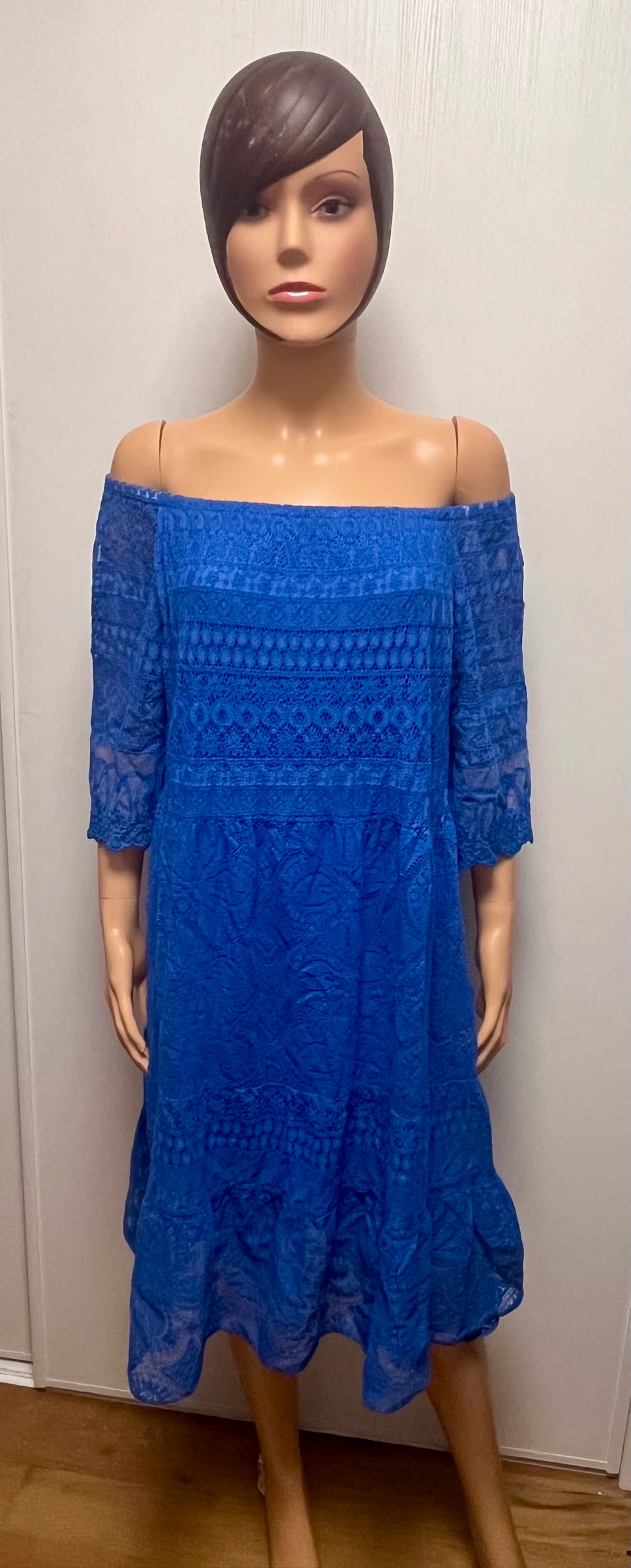 Vestido de encaje hecho en Italia – photo 2